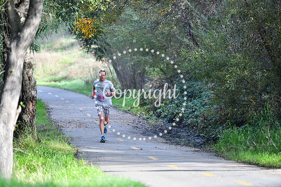 1_2Marathon_Coastal_TurkeyTrot-041