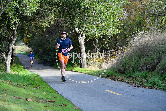1_2Marathon_Coastal_TurkeyTrot-097