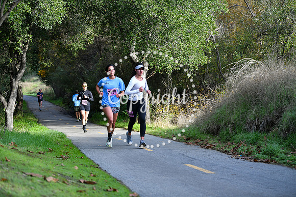 1_2Marathon_Coastal_TurkeyTrot-054