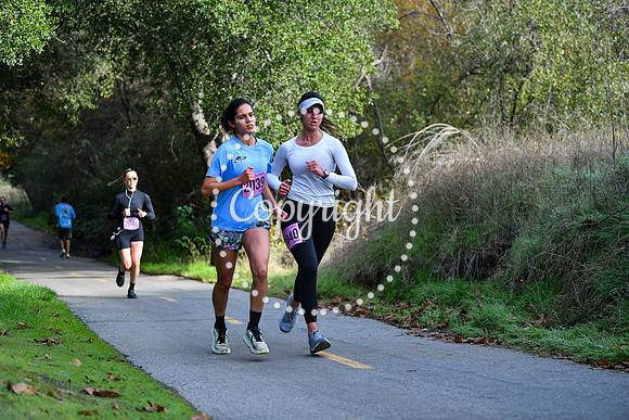 1_2Marathon_Coastal_TurkeyTrot-058