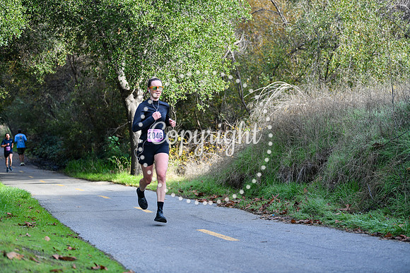 1_2Marathon_Coastal_TurkeyTrot-060