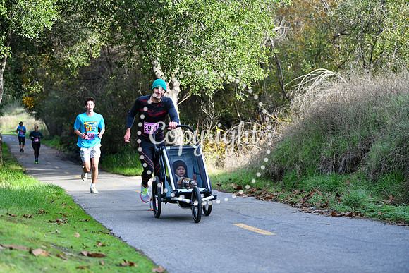 1_2Marathon_Coastal_TurkeyTrot-128