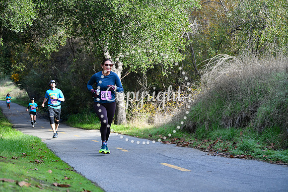 1_2Marathon_Coastal_TurkeyTrot-138