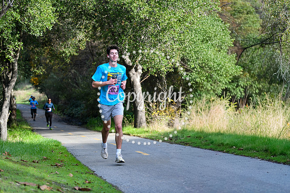 1_2Marathon_Coastal_TurkeyTrot-132