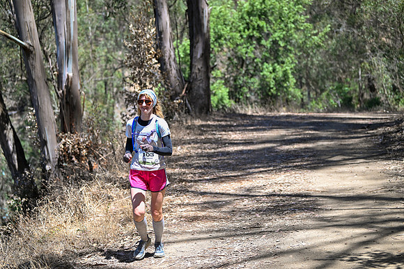 Scena_Skyline_BrandonTrail-400